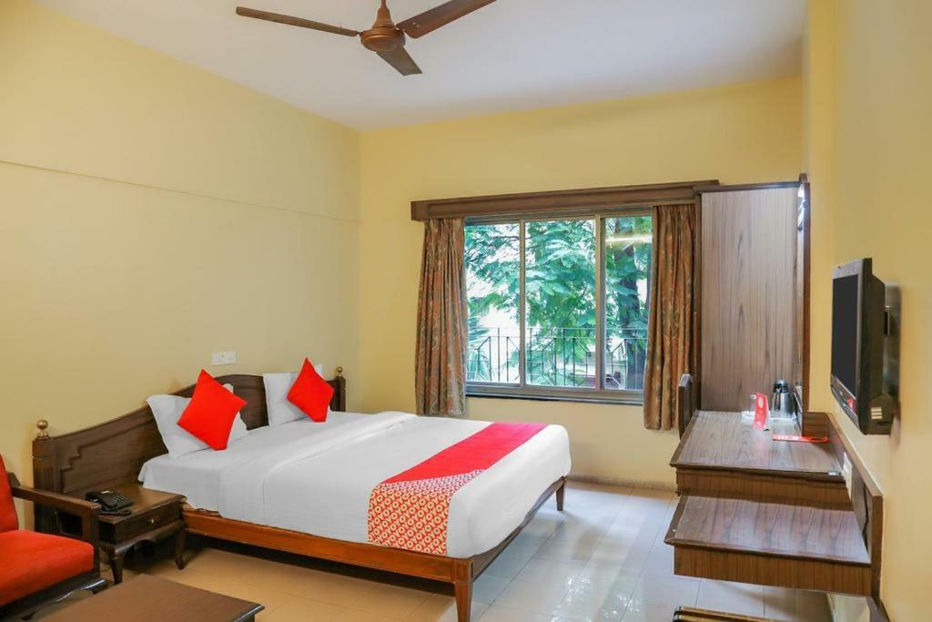 פונה Hotel Nandanvan Annexe מראה חיצוני תמונה